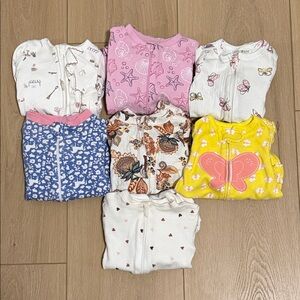 Bundle of Baby Girl Zippered Sleepers (Size 0-3m)